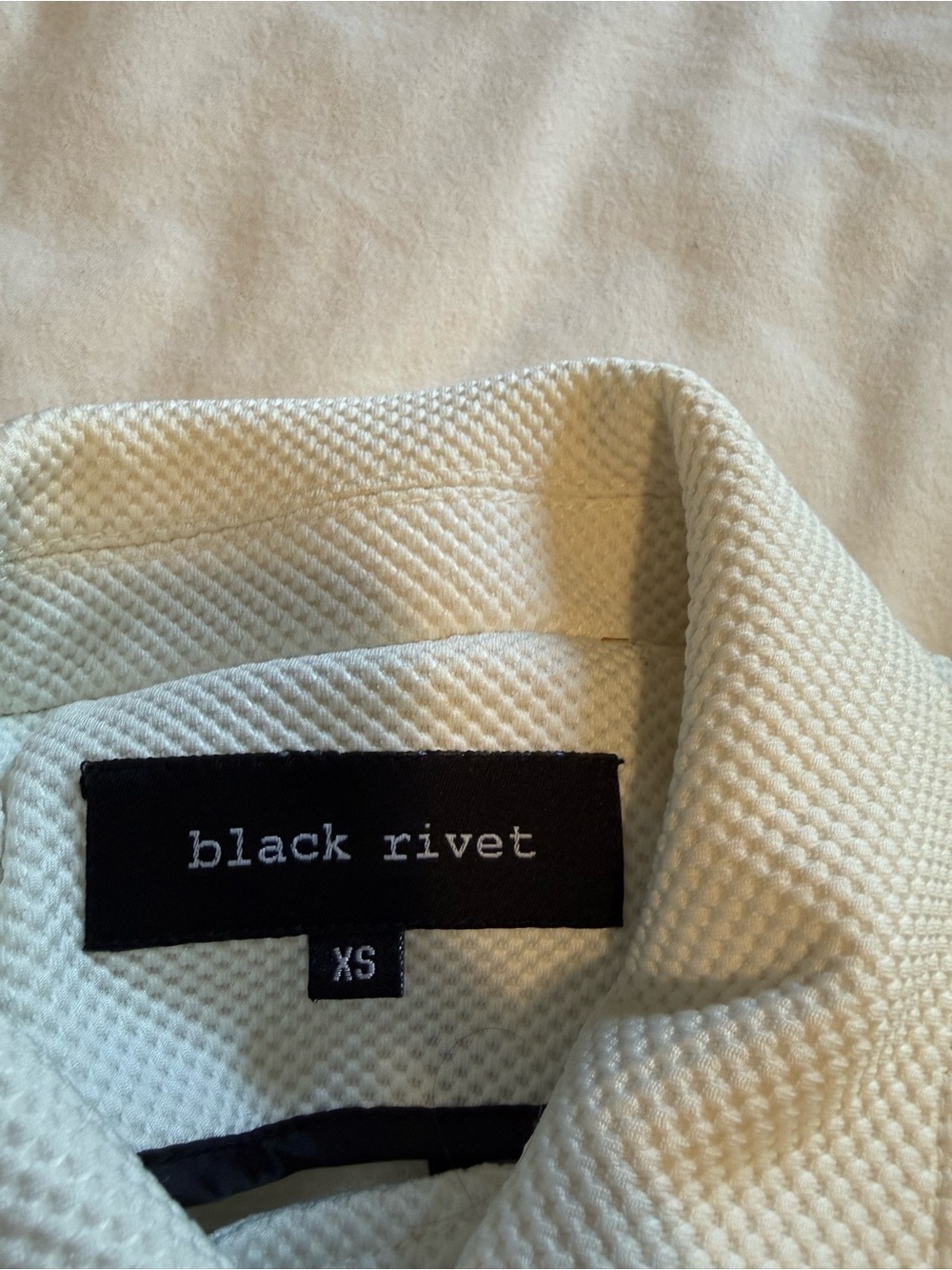 Black Rivet White Textured Zip-Front Jacket - Picture 5 of 6